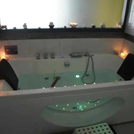 Les Murmures Du Lignon 別荘 *